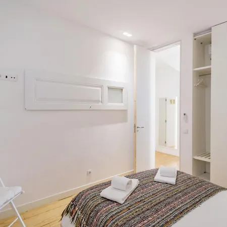 • Downtown • 2 Bedrooms • Balcony Apartamento *