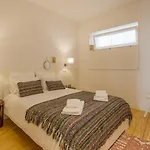 • Downtown • 2 Bedrooms • Balcony Διαμέρισμα Lisboa