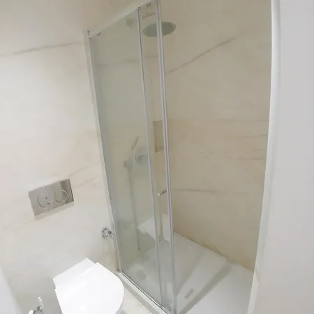 Be Local - 2 Bedrooms In Front Of The Fado Museum In Alfama